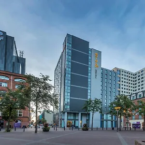 Maldron Hotel